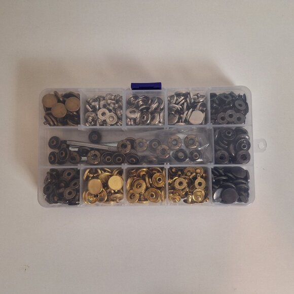 Sewing Bundle - Fasteners and Grommets - Picture 3 of 6